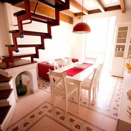 La "Casetta Rossa Del Borgo" Тропеа Екстер'єр фото